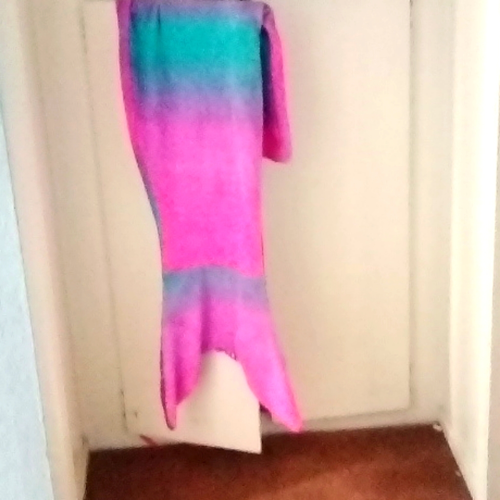 Mermaid Blanket for Adult Women Or teenager Girl